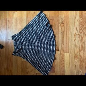 Max Studio black and white skirt